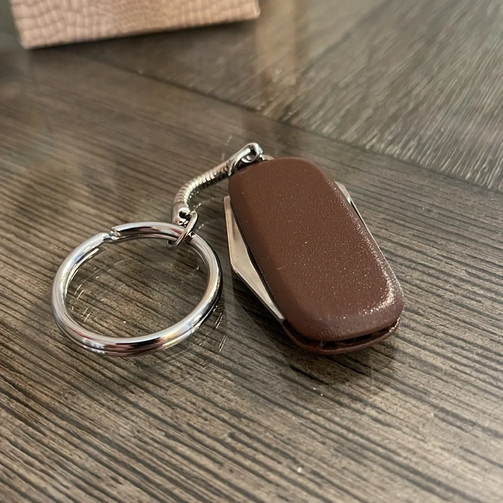 Vintage 1983 Avon Pocket Penknife Keychain Brown Simulated Leather